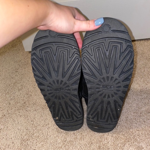UGG boots - Picture 3 of 4